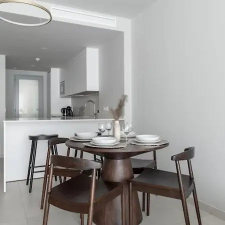 Apartment New Paradise Beachside